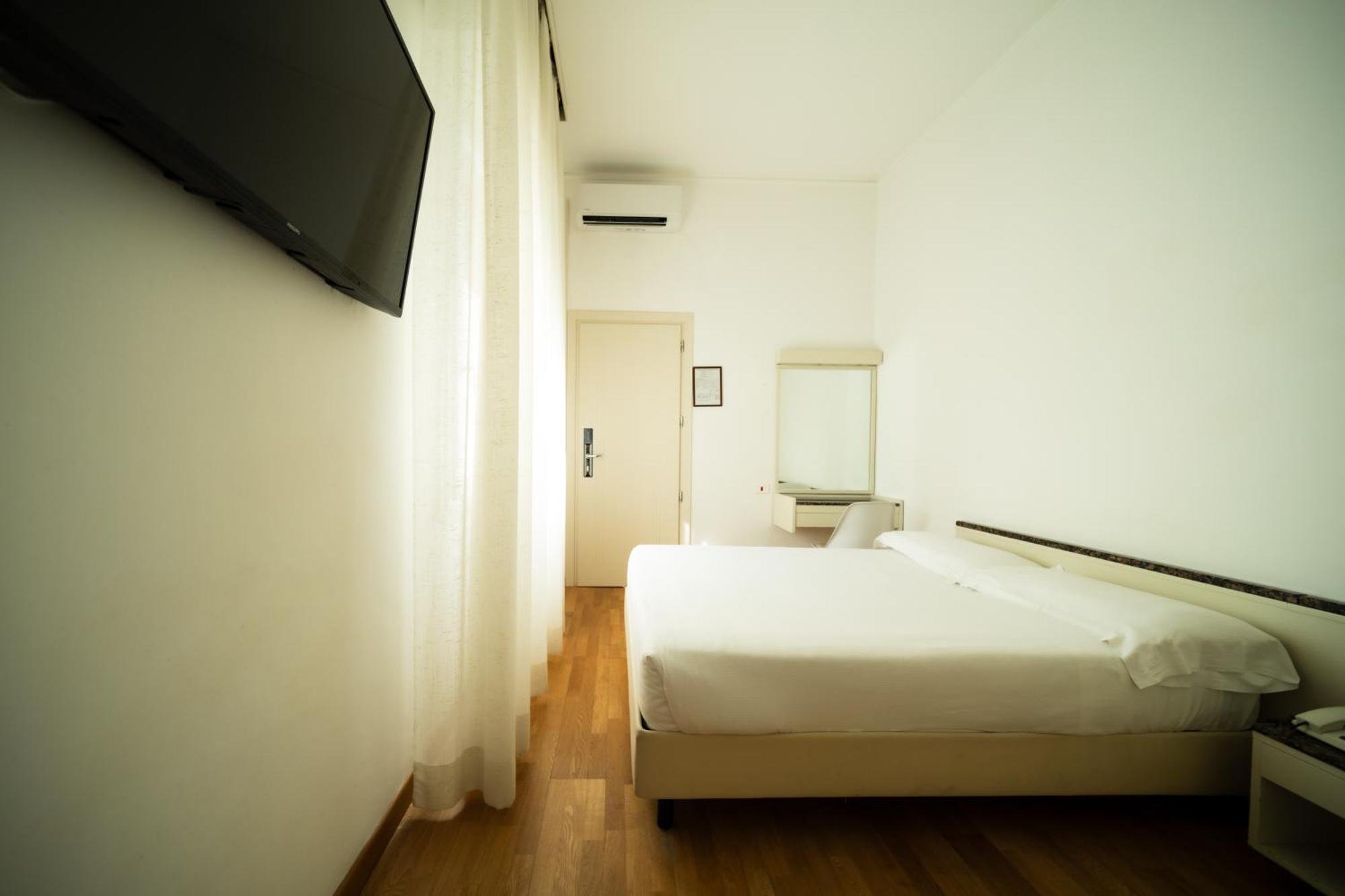 Hotel Rosabianca Rimini Zewnętrze zdjęcie