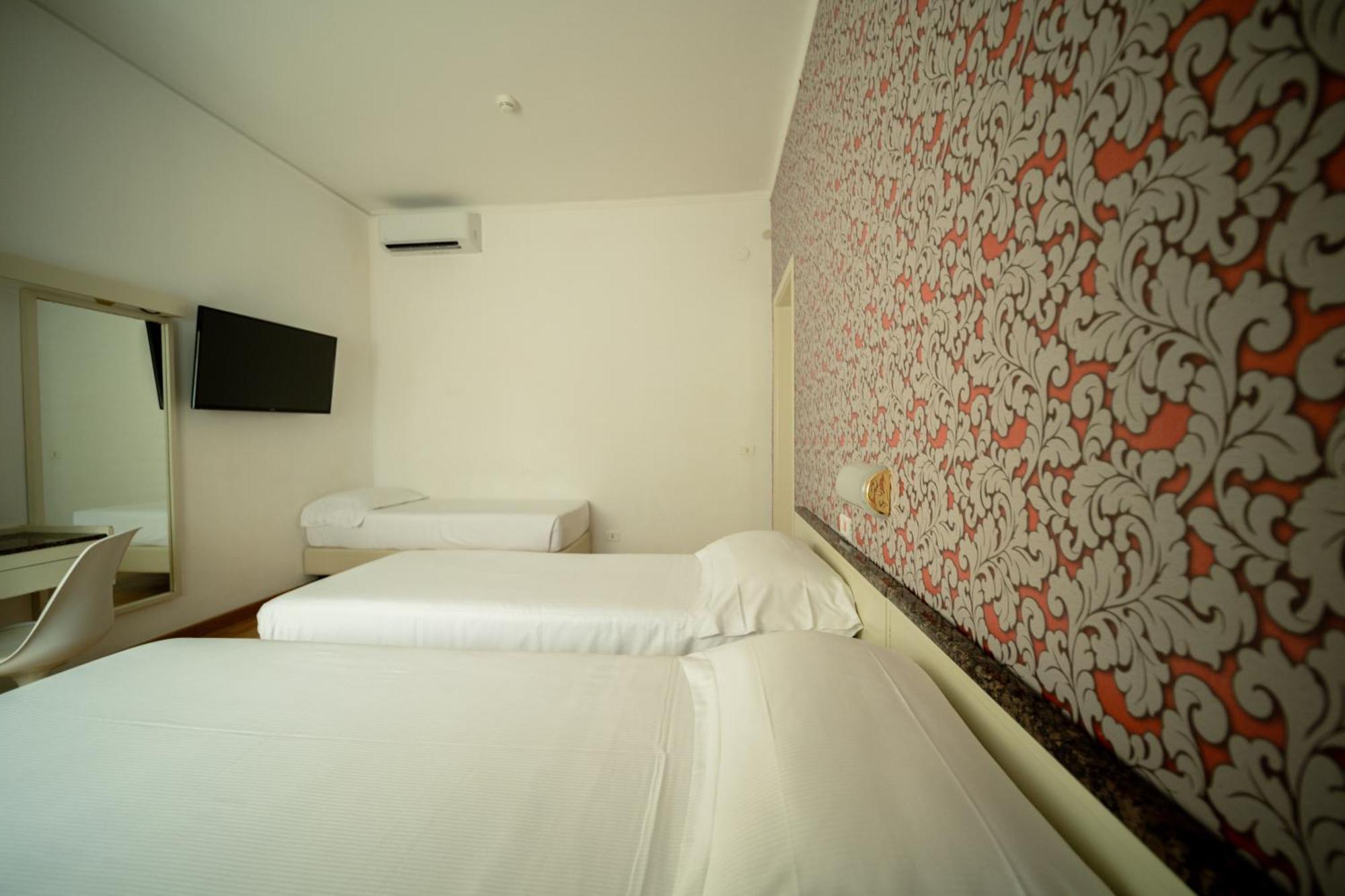 Hotel Rosabianca Rimini Zewnętrze zdjęcie